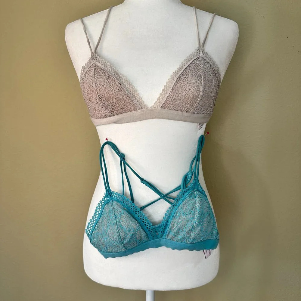 Set of 2 VICTORIA'S SECRET Strappy Lace Bra Bralette - XS - Picture 2 of 11